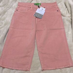 NWT- Sandrine Rose - 27